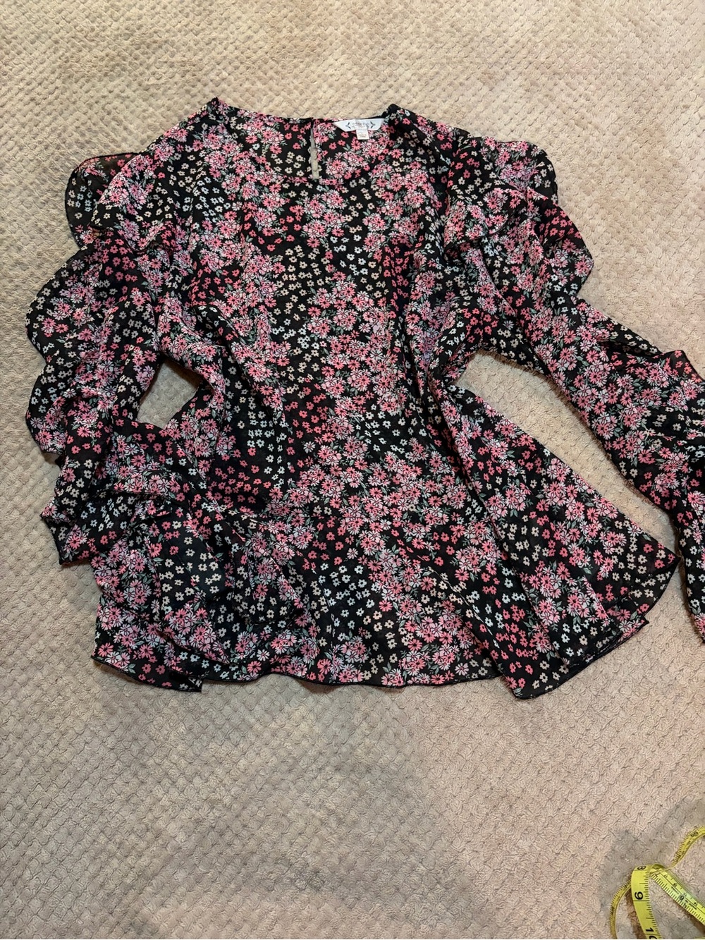 Nanette Lepore Black Floral Ruffled Long-Sleeve Blouse